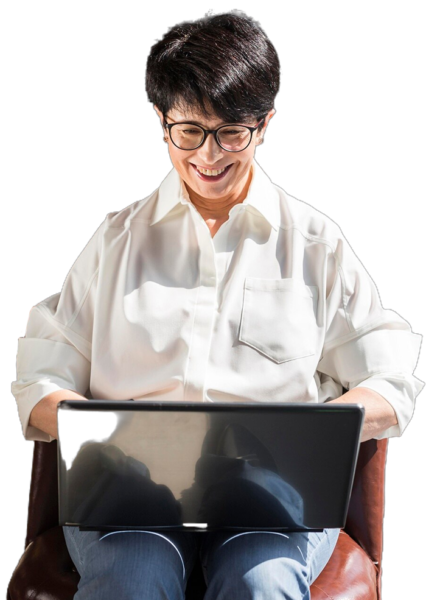 Nippon SySits Developer Smile Happy with Work