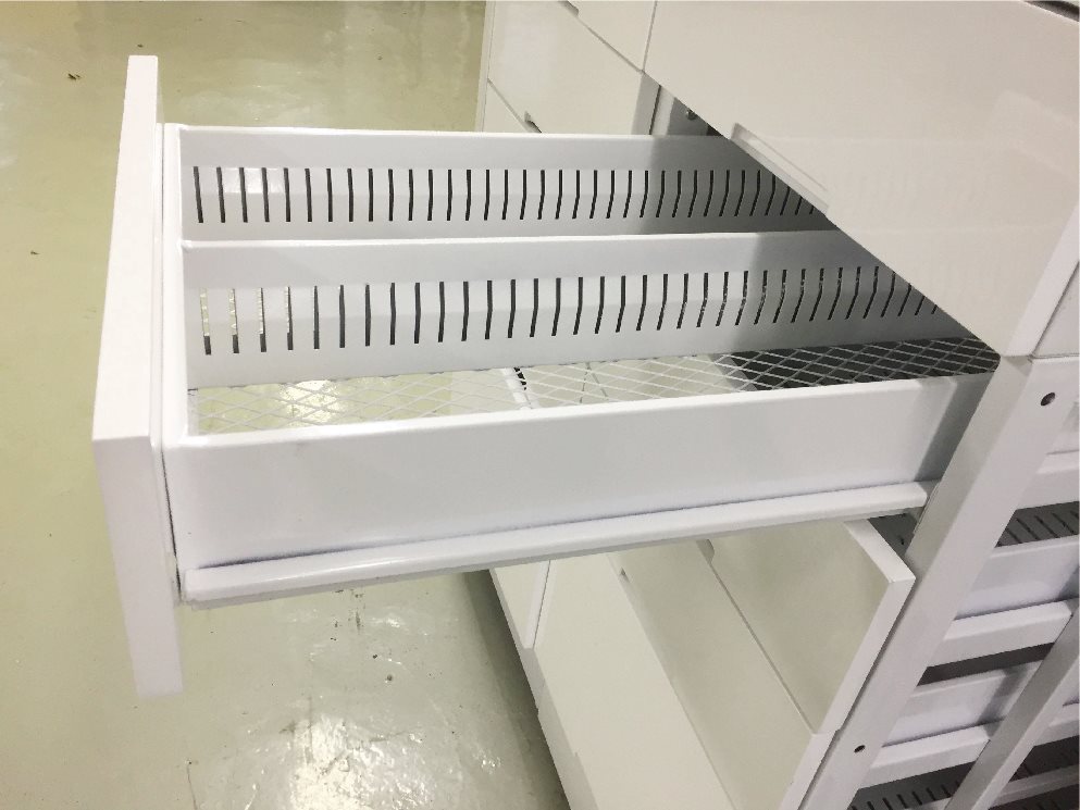 Pharmacy drawer system with a mesh bottom for better airflow and medication storage