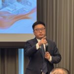 Dr. Wang Chunming จาก Shanghai Renji Hospital บรรยายแนวคิด Triple I Hospital Initiative ในงาน Thailand-China Medical Innovation Symposium